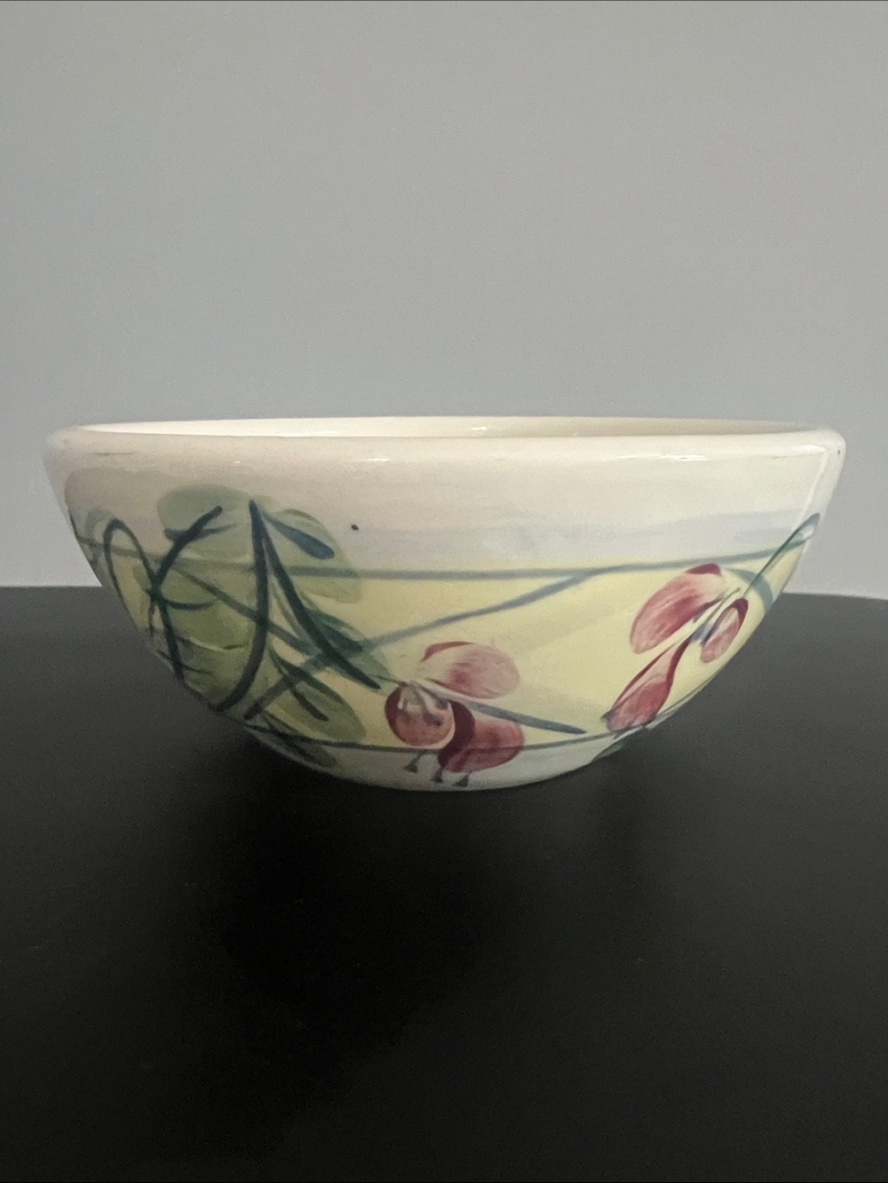 Gail Pittman Vintage 1988 Maypop Hand Painted Collectible Bowl